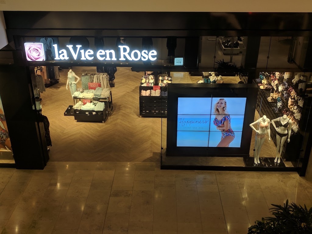 la Vie en Rose | ERIN MILLS TOWN CENTRE UNIT #R107A Mississauga ON L5M 4Z5 CA, 5100 Erin Mills Pkwy, Mississauga, ON L5M 4Z5, Canada | Phone: (905) 820-2232