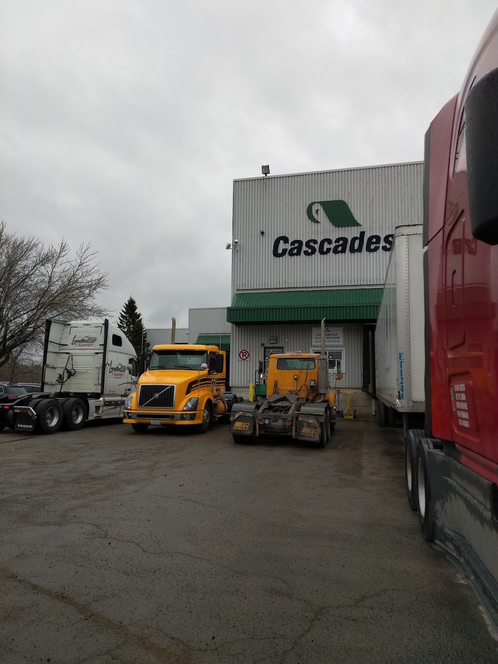 Cascades Groupe Tissu une Division de Cascades Canada Inc. | 115 Rue de la Princesse, Lachute, QC J8H 4M3, Canada | Phone: (450) 562-8585