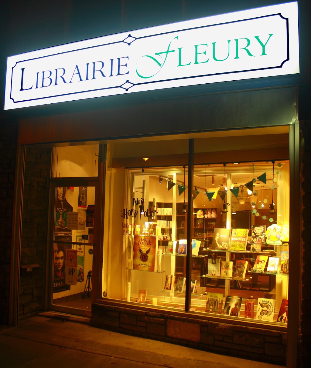 Librairie Fleury | 1169 Rue Fleury E, Montréal, QC H2C 1P9, Canada | Phone: (438) 386-9991