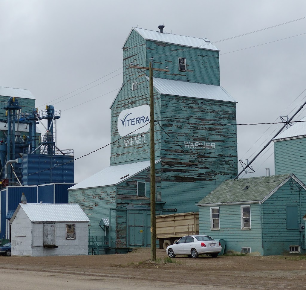 Viterra | Warner elevator row, Warner, AB T0K 2L0, Canada | Phone: (403) 320-7331