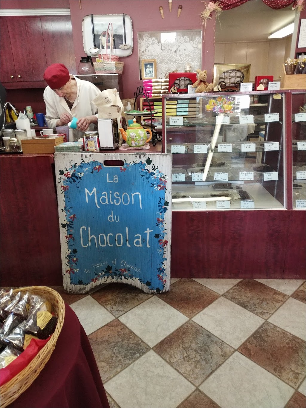 La Maison Du Chocolat | 3679 Rue Queen, Rawdon, QC J0K 1S0, Canada | Phone: (450) 834-7818
