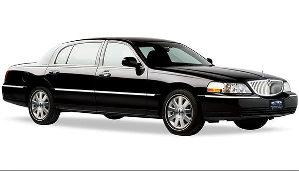 Airport Taxi Service Barrie | 18 Glenecho Dr, Barrie, ON L4M 4J3, Canada | Phone: (705) 812-4270