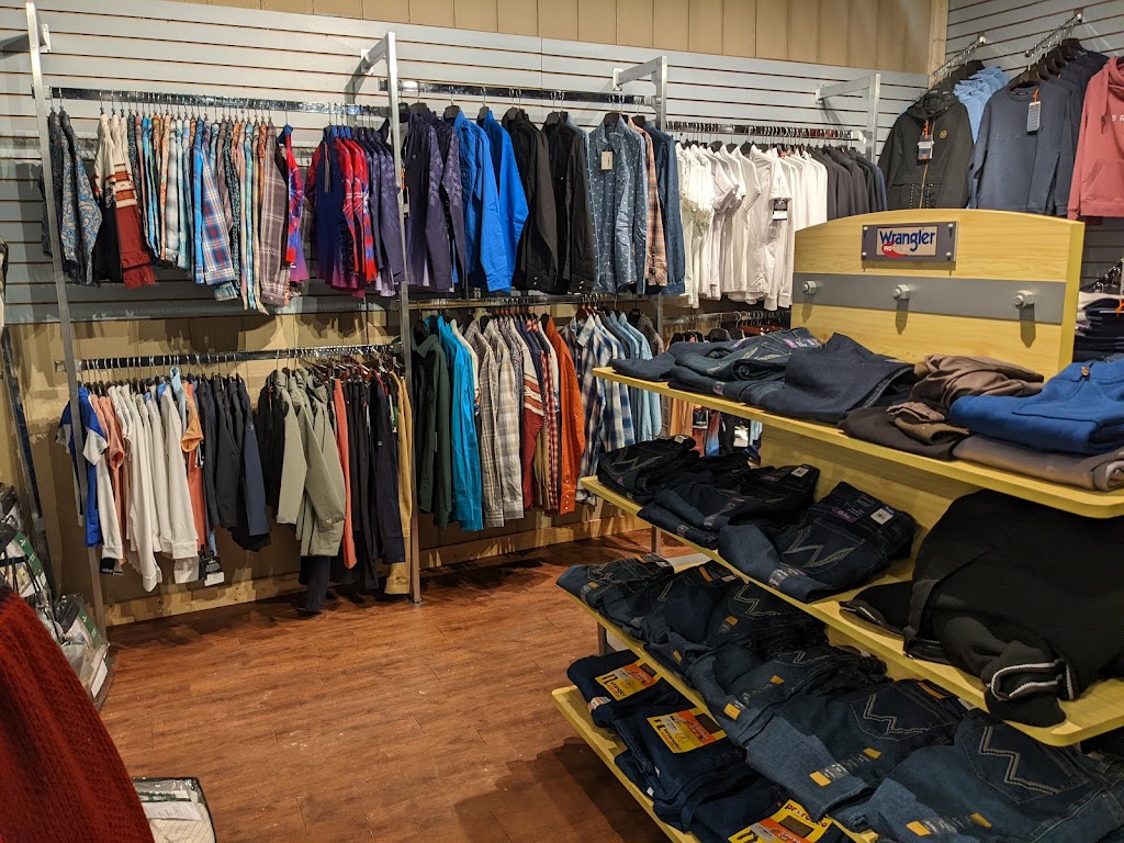 Summerside Tack & Equestrian Wear | 1081 Knight Rd, Comox, BC V9M 3T2, Canada | Phone: (250) 890-9158