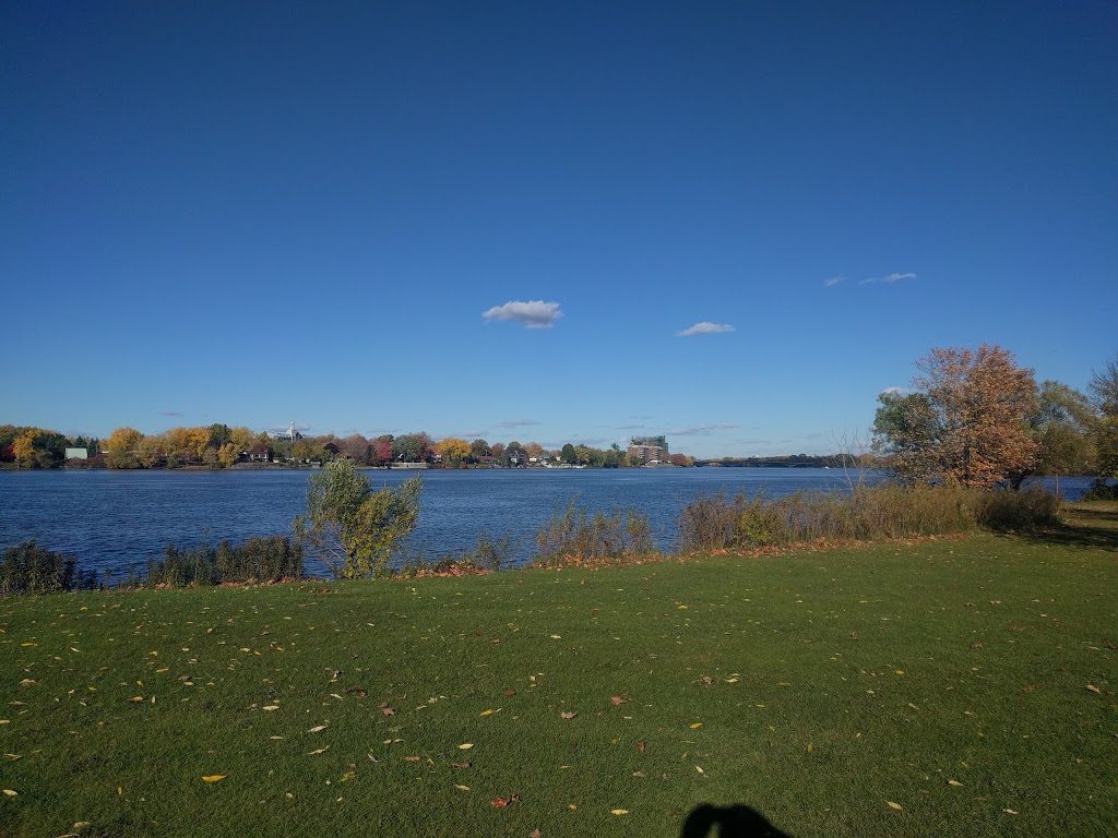 Parc de la Merci | Ahuntsic-Cartierville, Montreal, QC H3M, Canada