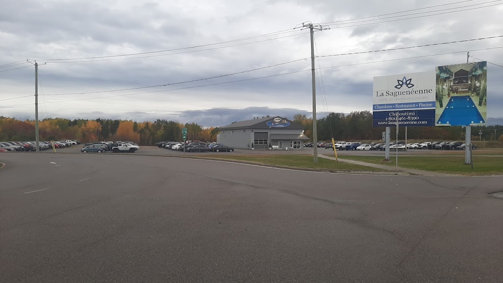 Centre du Lave-Auto F L | 7015 Rue des Étourneaux, La Baie, QC G7B 0E7, Canada | Phone: (418) 677-2209