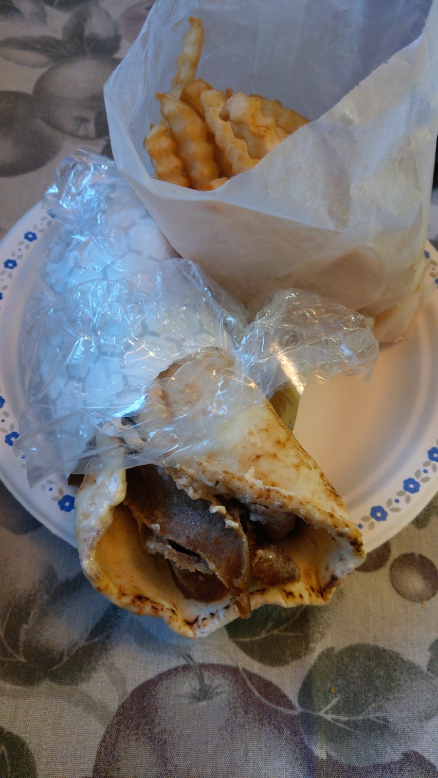 Moms Donair | 16209 Stony Plain Rd, Edmonton, AB T5P 4X3, Canada | Phone: (780) 486-7152