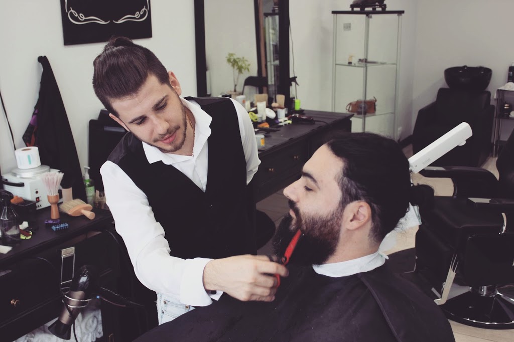 RoyalCuts Barbershop | 389 Boulevard Cartier O, Laval, QC H7N 2K6, Canada | Phone: (450) 662-0989