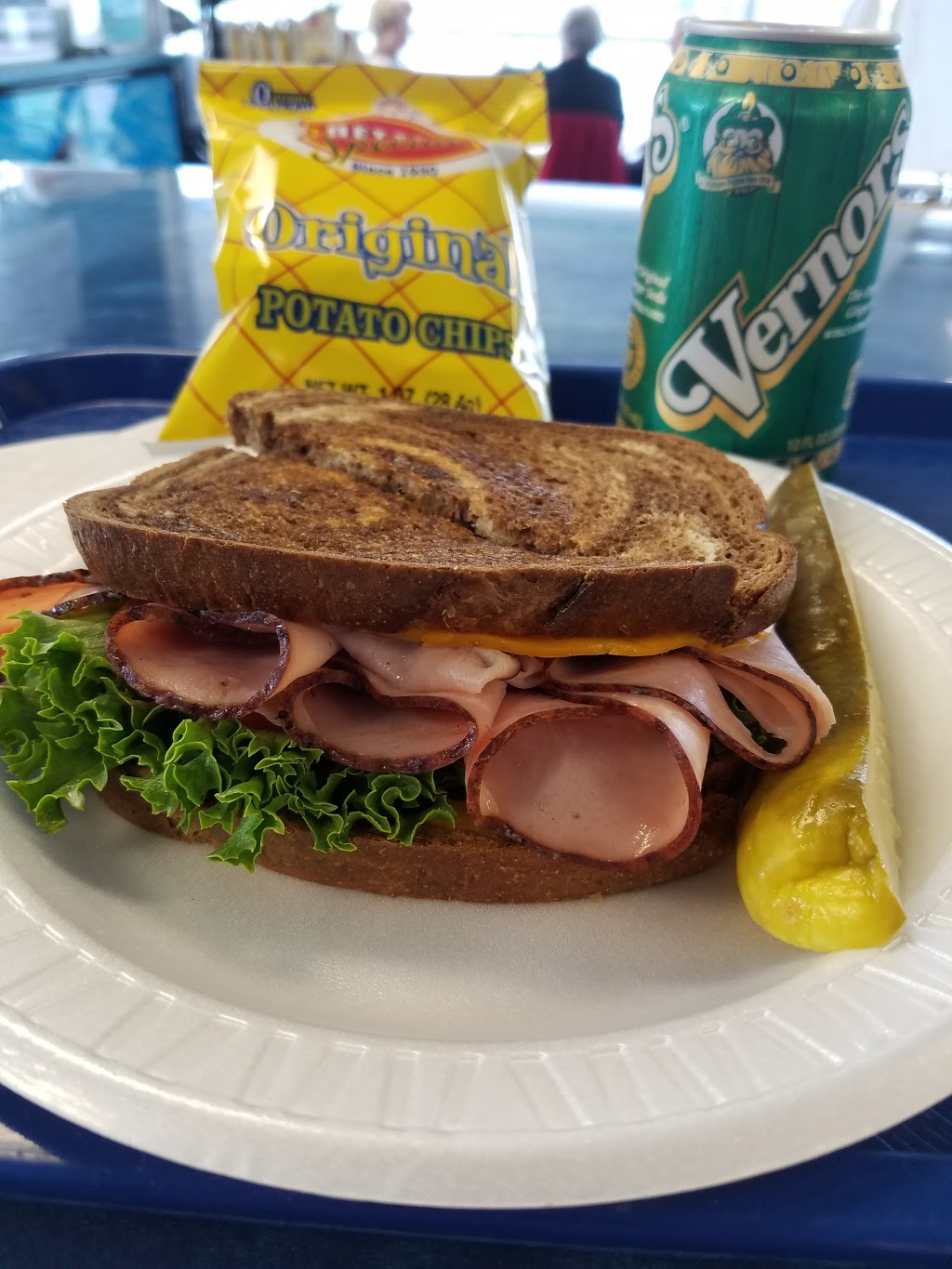 Backstreets Waterfront Deli | 51 Water St, Port Huron, MI 48060, USA | Phone: (810) 985-4857