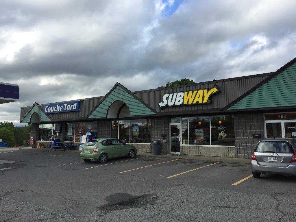 Subway | 2 Rue de la Rivière #427, Cowansville, QC J2K 1N4, Canada | Phone: (450) 266-2066