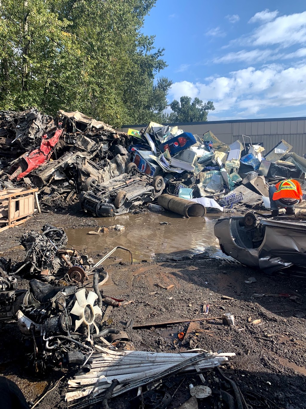 Joss Bros Recycling, Cash For Cars Towing Available We Buy Junk | 12195 Industrial Rd, Surrey, BC V3V 3S1, Canada | Phone: (604) 307-4585