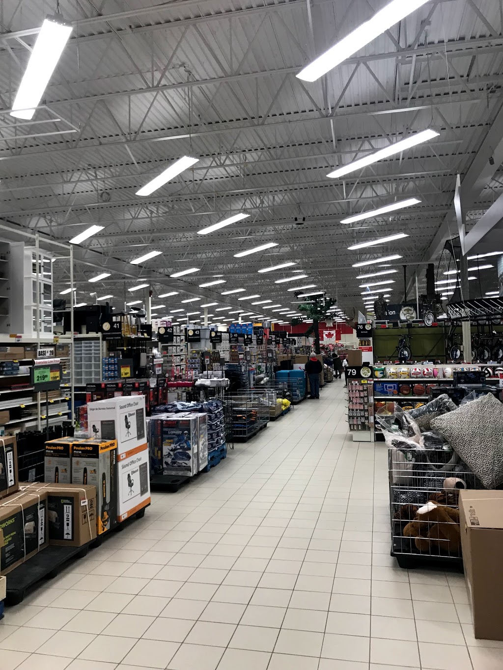 Canadian Tire | 1151 10 Ave SW #300, Salmon Arm, BC V1E 1T3, Canada | Phone: (250) 832-9600