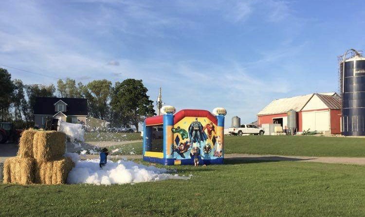 Countryside Inflatables Elgin | 8259 Mill Rd, St Thomas, ON N5P 3S5, Canada | Phone: (519) 630-7681