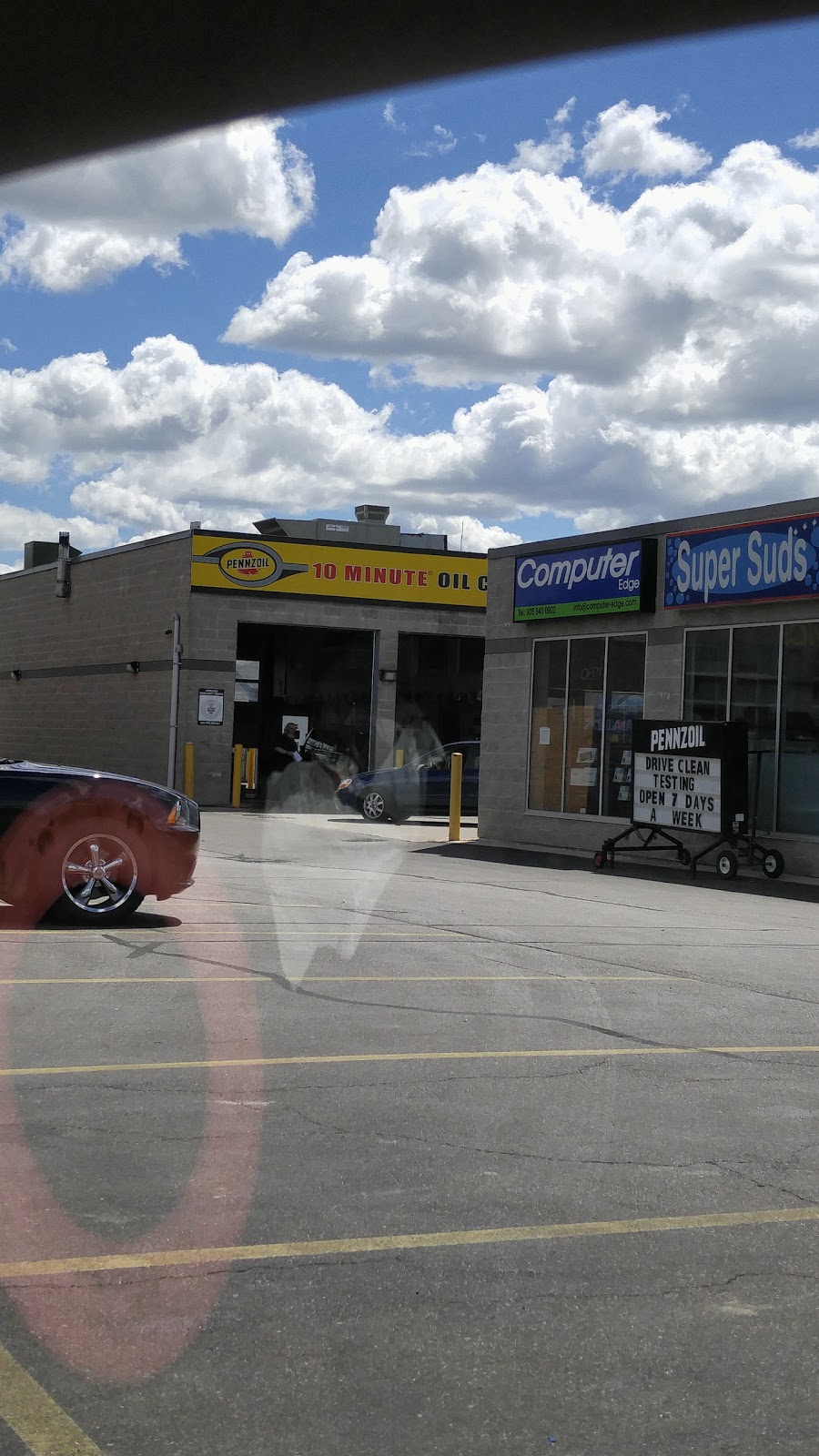 Pennzoil 10 Minute Oil Change | 10178 Hurontario St, Brampton, ON L7A 0E4, Canada | Phone: (905) 840-4534