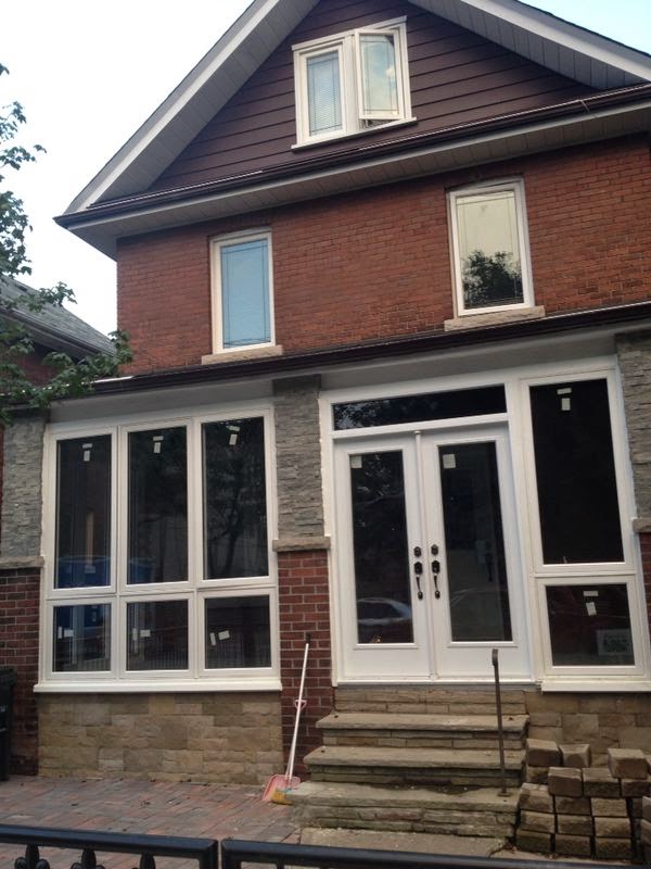 Oro Windows and Doors | 1136 Eglinton Ave W, York, ON M6C 2C8, Canada | Phone: (416) 256-7999