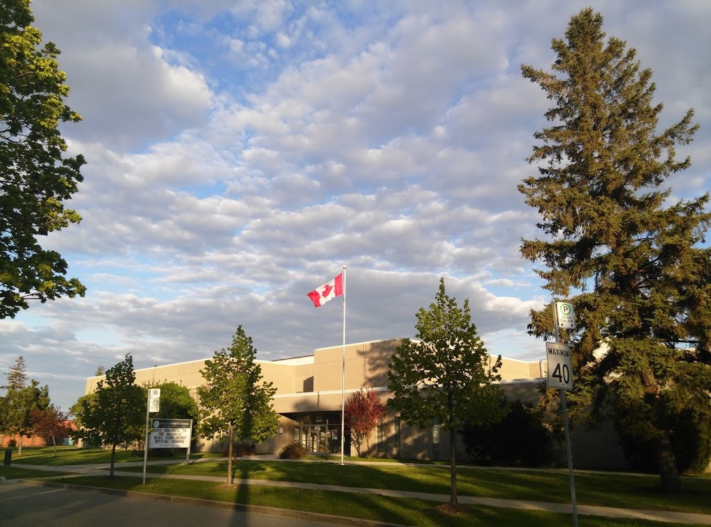 Sir Alexander Mackenzie Senior Public School | 33 Heather Rd, Scarborough, ON M1S 2E2, Canada | Phone: (416) 396-6570