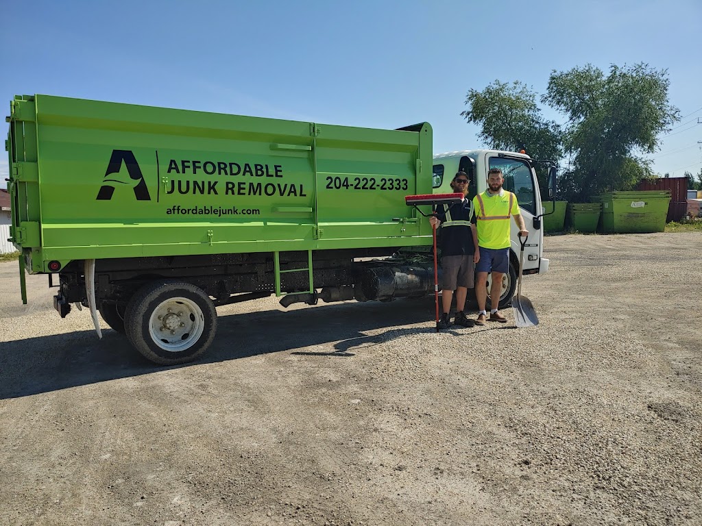 Affordable Junk Removal | 2273 Wenzel St, East Saint Paul, MB R2E 0J5, Canada | Phone: (204) 222-2333