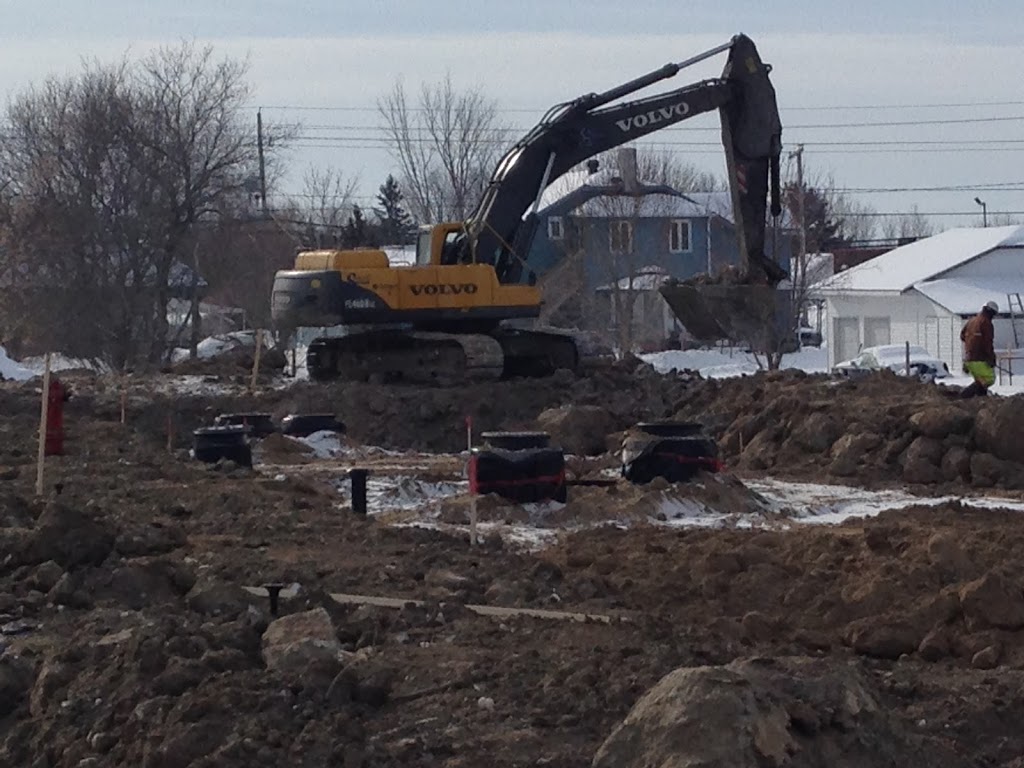 Bernard Sauve Excavation Inc | Canada, 7675 Chem. du Chicot N, Mirabel, QC J7N 2H7, Canada | Phone: (450) 475-8503