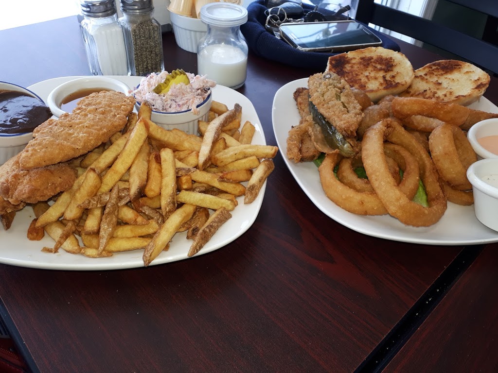 The Country Diner | 10 Yonge St S Unit 1 unit 2, Elmvale, ON L0L 1P0, Canada | Phone: (705) 322-3663