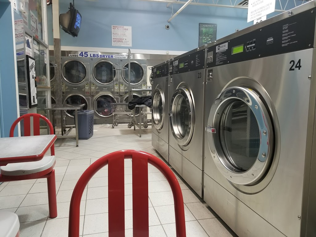 24 Hour Coin Laundromat | 168 Kennedy Rd S #8, Brampton, ON L6W 3G6, Canada | Phone: (416) 255-5901