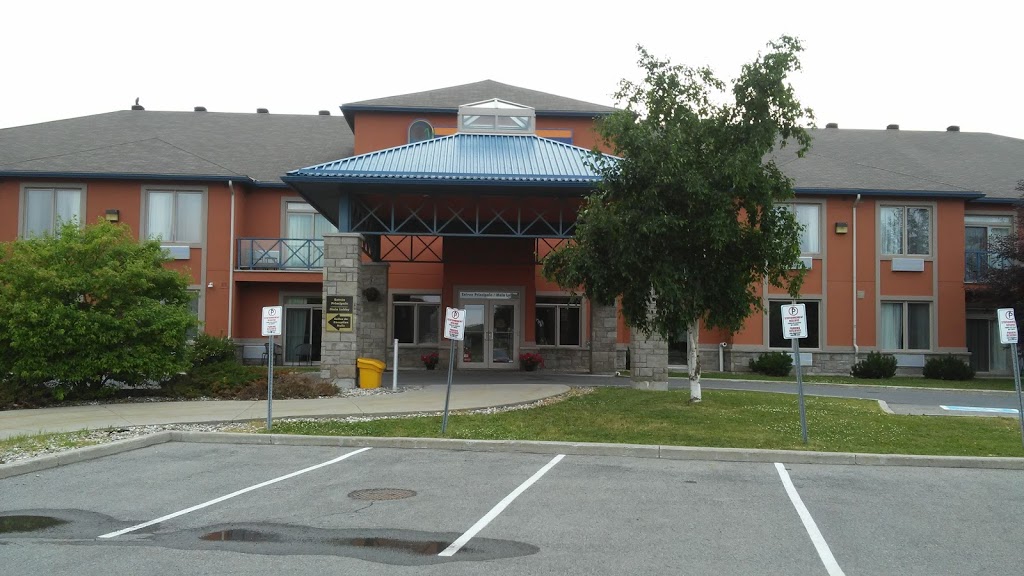 RiverRock Inn & Conference Centre | 2808 Chamberland St, Rockland, ON K4K 0B2, Canada | Phone: (613) 446-6710
