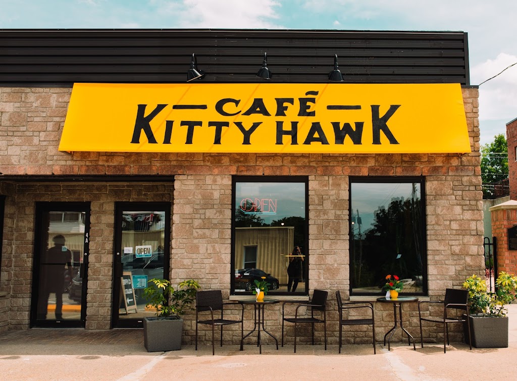 Café KittyhawK | 4 Robert St W, Penetanguishene, ON L9M 1V1, Canada | Phone: (705) 355-2233