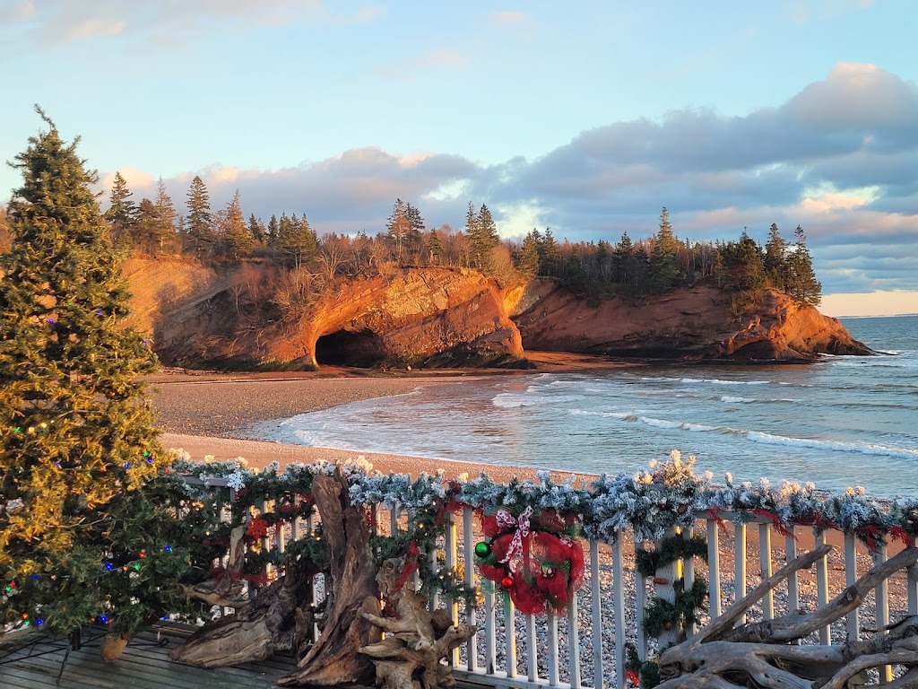 Lets go see Santa | 15 Beach St, St. Martins, NB E5R 1C6, Canada | Phone: (506) 647-1820