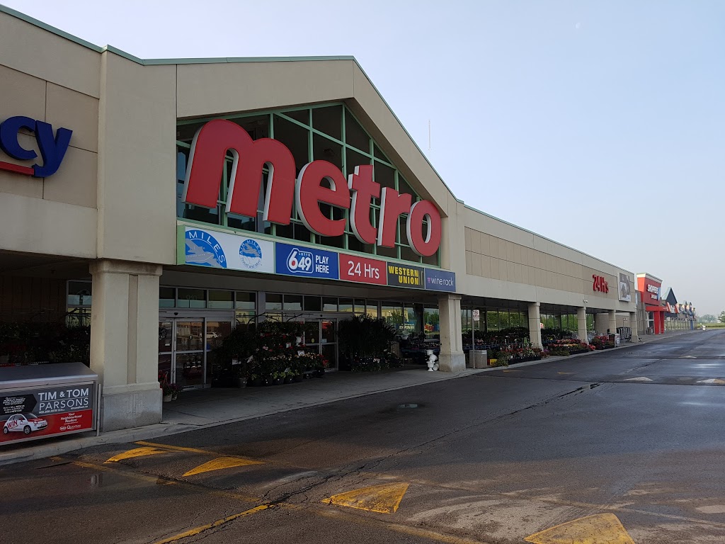 Metro | 910 Southdown Rd, Mississauga, ON L5J 2Y4, Canada | Phone: (905) 823-4800