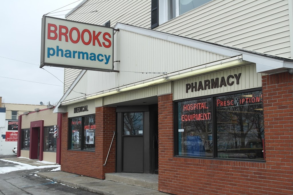 Brooks Pharmacy | 4481 Lake Shore Rd, Hamburg, NY 14075, USA | Phone: (716) 627-3060