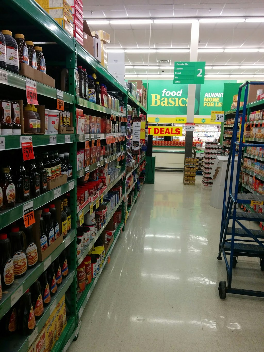 Food Basics | 3476 Glen Erin Dr, Mississauga, ON L5L 3R4, Canada | Phone: (905) 569-2162