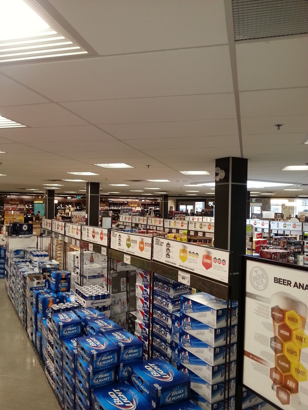 Northdale Liquor Mart | 965 Henderson Hwy unit a, Winnipeg, MB R2K 2M2, Canada | Phone: (204) 987-4036