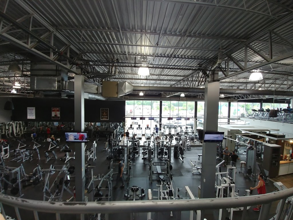 Centre Sportif Rosemere | 235 Boul Labelle, Rosemère, QC J7A 2H3, Canada | Phone: (450) 437-9393