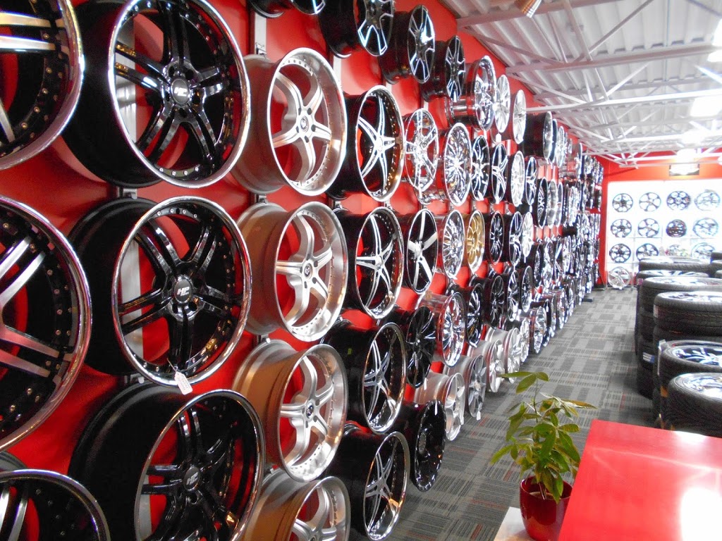 Hillyards Rim Lions & Tire | 577 Burlington St E, Hamilton, ON L8L 6B9, Canada | Phone: (905) 528-3500