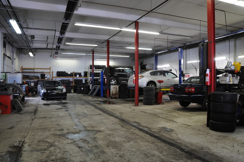 Superior Tire & Auto | 3 Laidlaw Blvd, Markham, ON L3P 1W5, Canada | Phone: (905) 471-3477