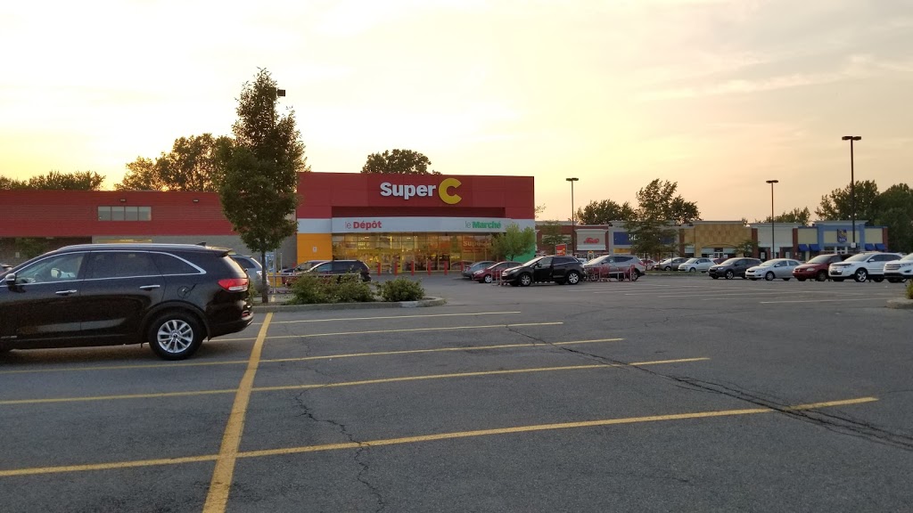 Super C | 544 Voie de Desserte de la Route 132, Saint-Constant, QC J5A 2S6, Canada | Phone: (450) 633-0698