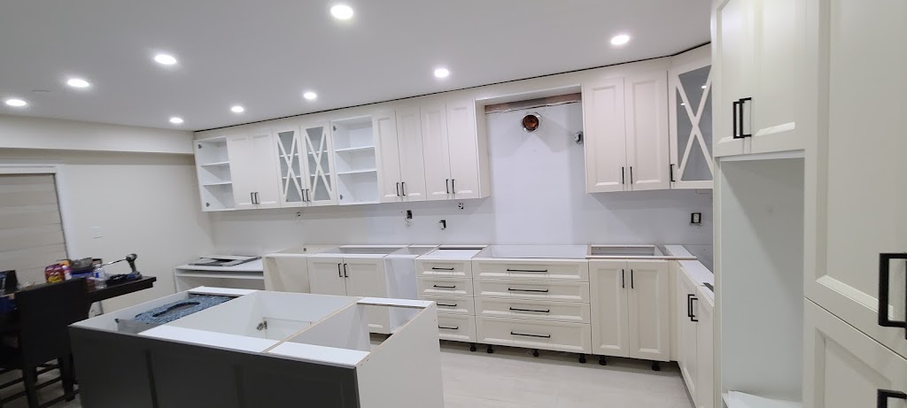 B Town Kitchen & Cabinets | 2585 Drew Rd Unit #7, Mississauga, ON L4T 1G1, Canada | Phone: (416) 893-7258