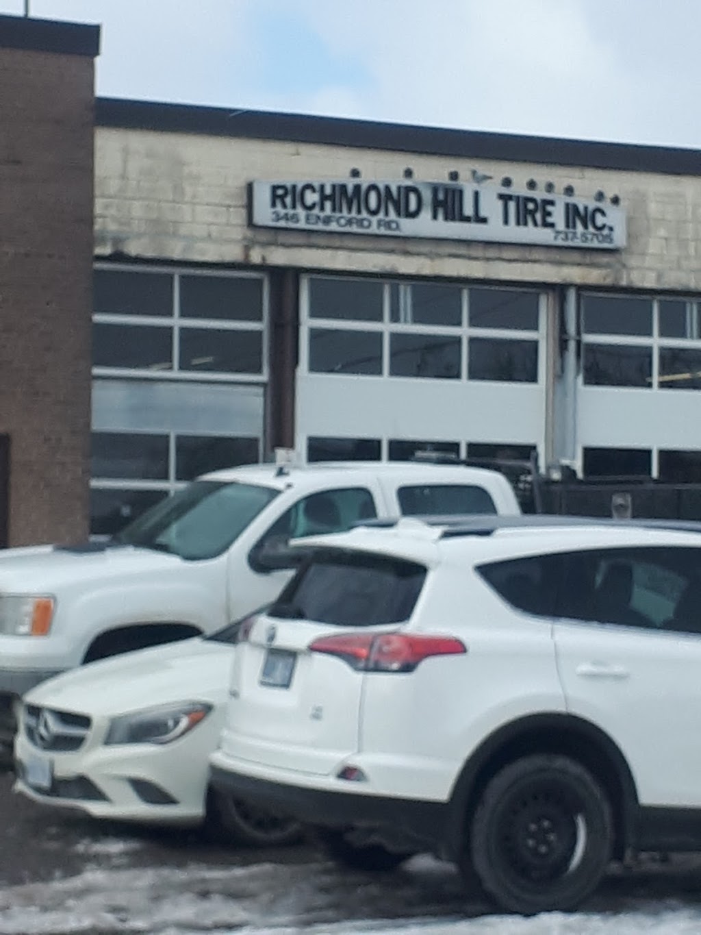 Richmond Hill Tire Inc | 346 Enford Rd, Richmond Hill, ON L4C 3G1, Canada | Phone: (905) 737-5705