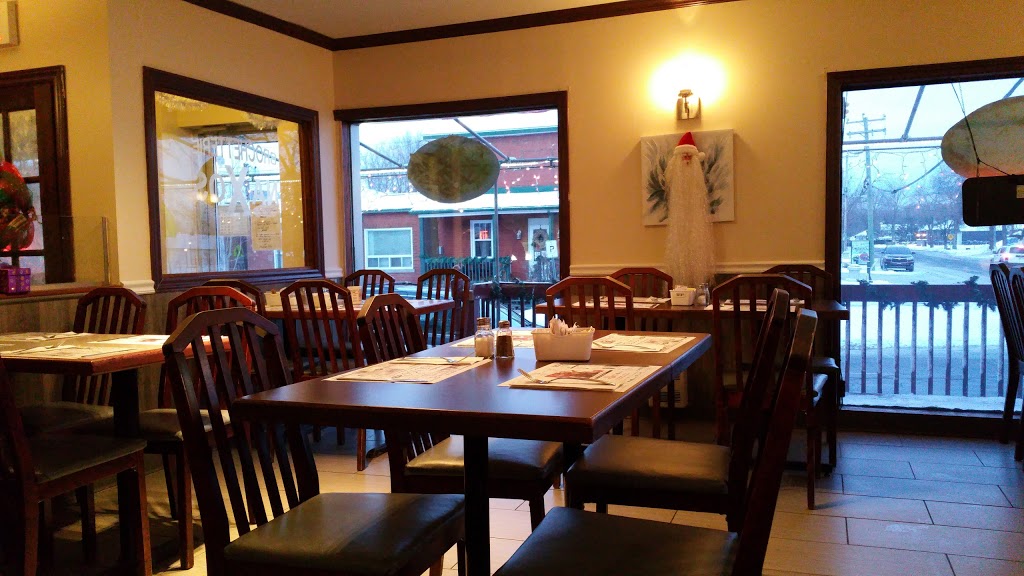 Brochetterie Naxos | 19 Rue Principale, Coteau-du-Lac, QC J0P 1B0, Canada | Phone: (450) 763-2000