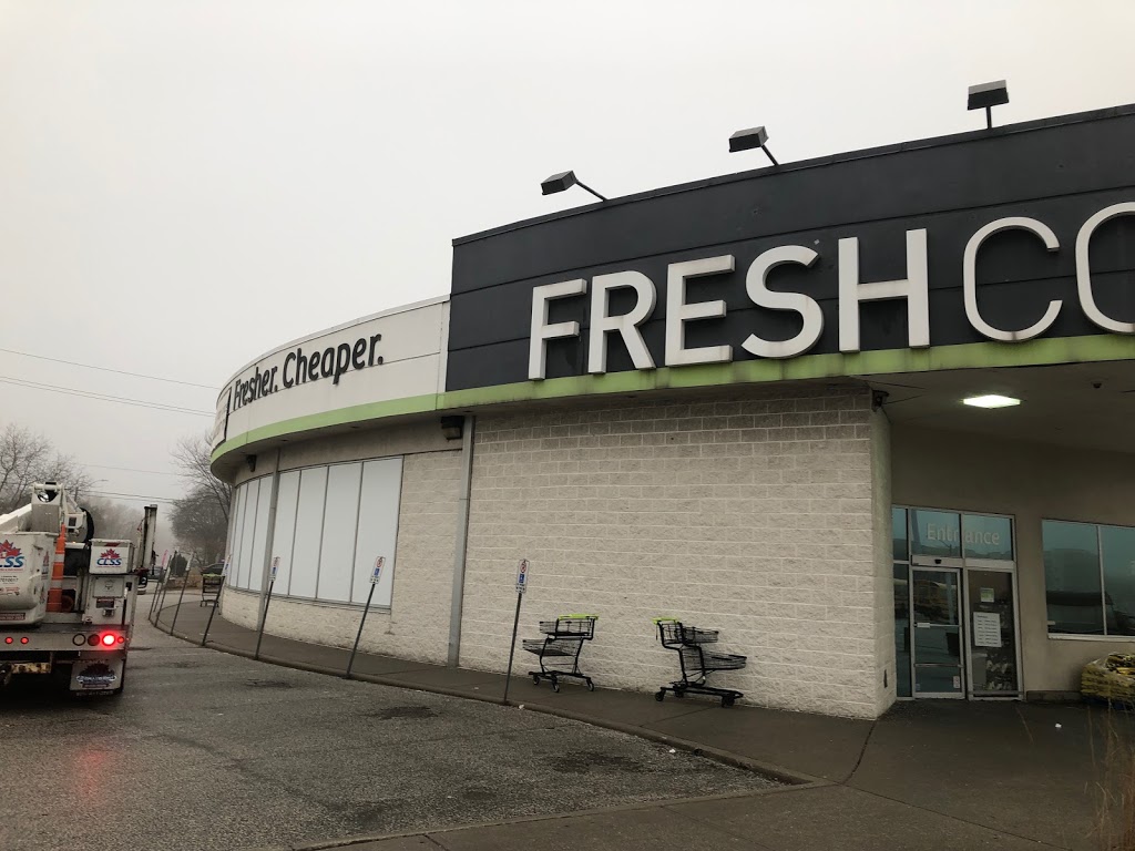 FreshCo Wyandotte & Frank | 8100 Wyandotte St E, Windsor, ON N8S 1T3, Canada | Phone: (519) 251-8875