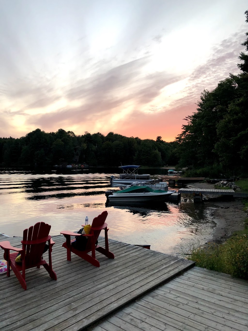 Prospect Lake Cottage Rentals | 1027 Big Island Rd #1025, Bracebridge, ON P1L 1X1, Canada | Phone: (416) 886-7340