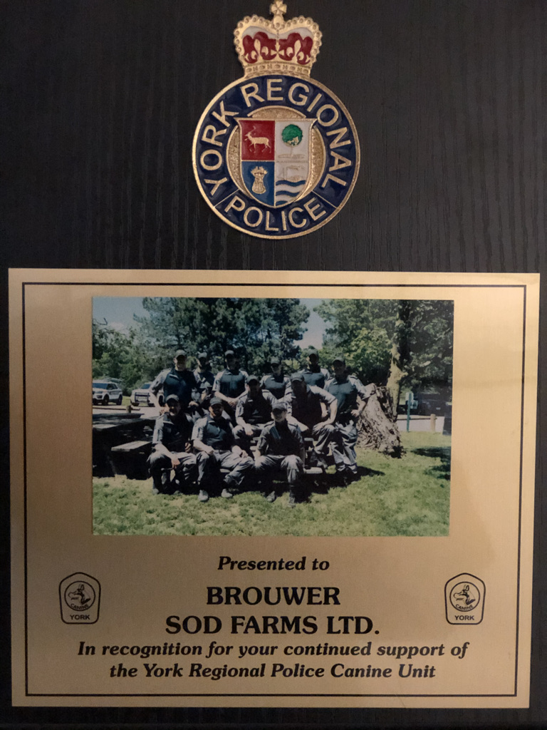 Brouwer Sod Farms Ltd | 23965 Warden Ave., Keswick, ON L4P 3E9, Canada | Phone: (905) 476-4361