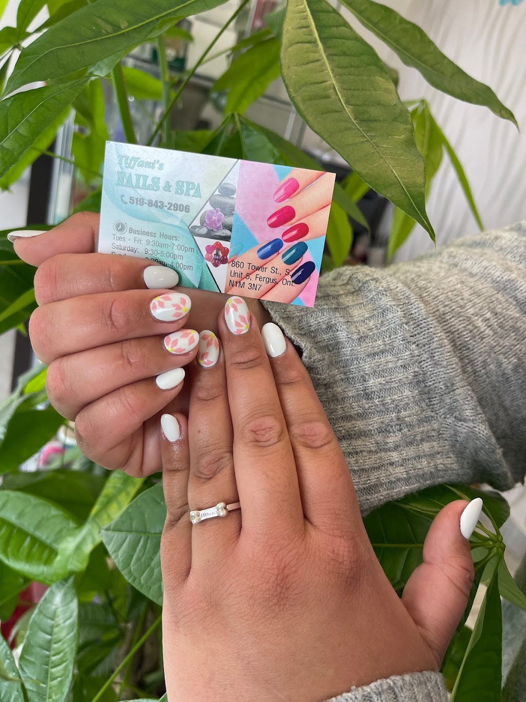 Tiffanis Nails & Spa | 860 Tower St S unit 5, Fergus, ON N1M 3N7, Canada | Phone: (519) 843-2906