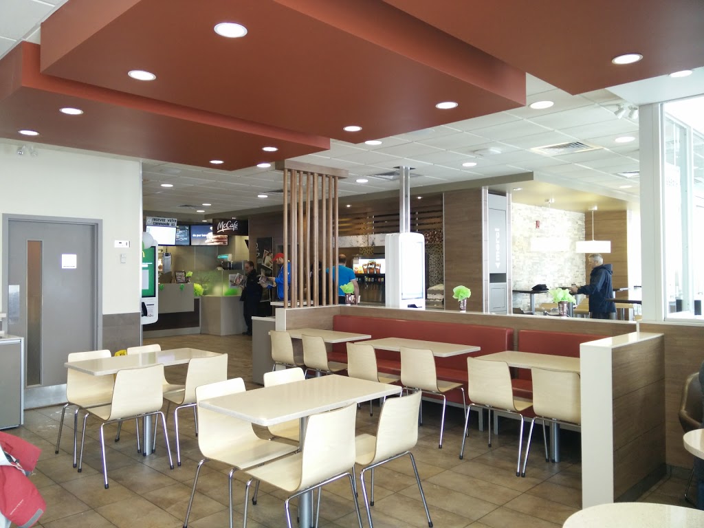 McDonalds | 470 QC-273, Saint-Apollinaire, QC G0S 2E0, Canada | Phone: (418) 881-4444