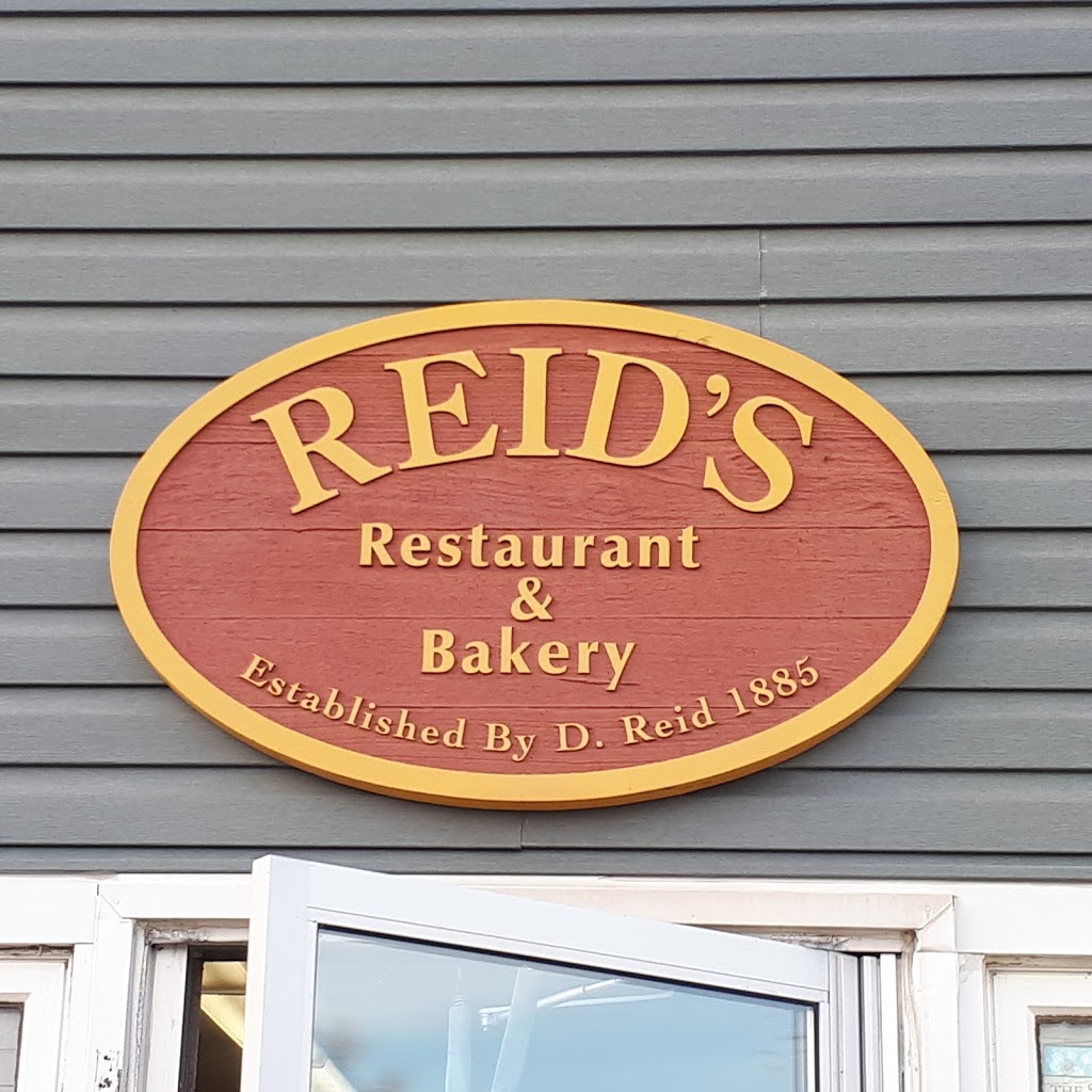 Reids Bakery And Diner | 105 Elm St, Middle Musquodoboit, NS B0N 1X0, Canada | Phone: (902) 384-2424