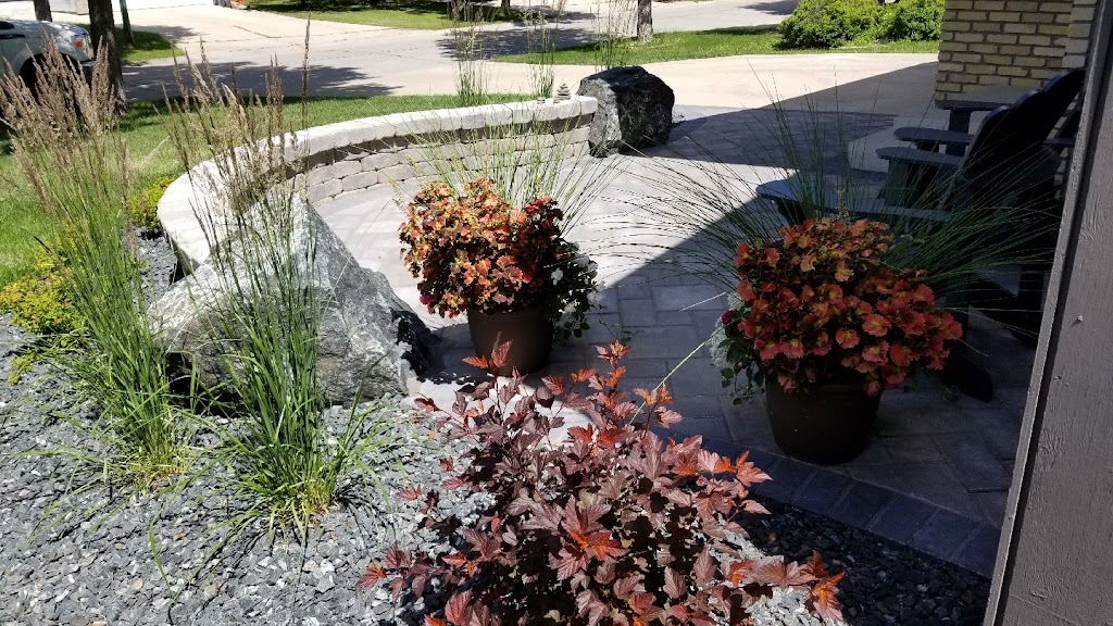 Champagne Landscaping | 11 Coral Reef Cove, Winnipeg, MB R3X 1G5, Canada | Phone: (204) 228-8150