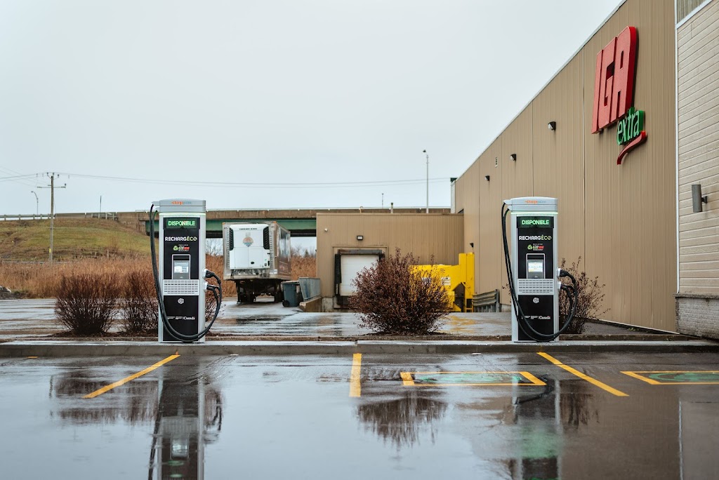 ChargePoint Charging Station | 860 Av. Gabriel-Brissette, Berthierville, QC J0K 1A0, Canada | Phone: (888) 758-4389