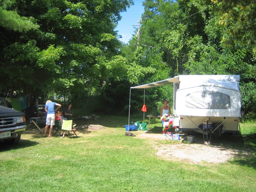 Casawinati Campground | 3521 McDonalds Corners Rd, Lanark, ON K0G 1K0, Canada | Phone: (613) 267-4603