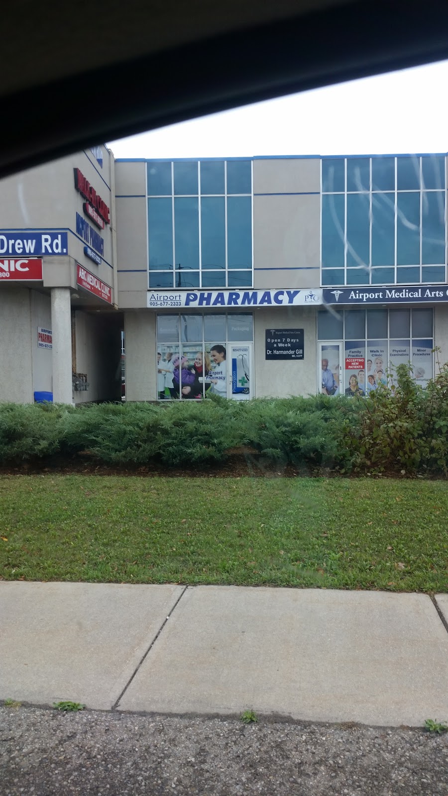 Airport Pharmacy | 2985 Drew Rd Unit # 114, Mississauga, ON L4T 0A4, Canada | Phone: (905) 677-2323