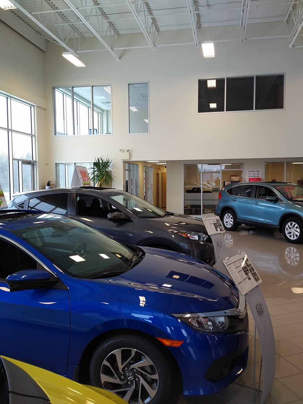 Kitchener Honda | 3800 King St E, Kitchener, ON N2P 2G5, Canada | Phone: (519) 744-4119