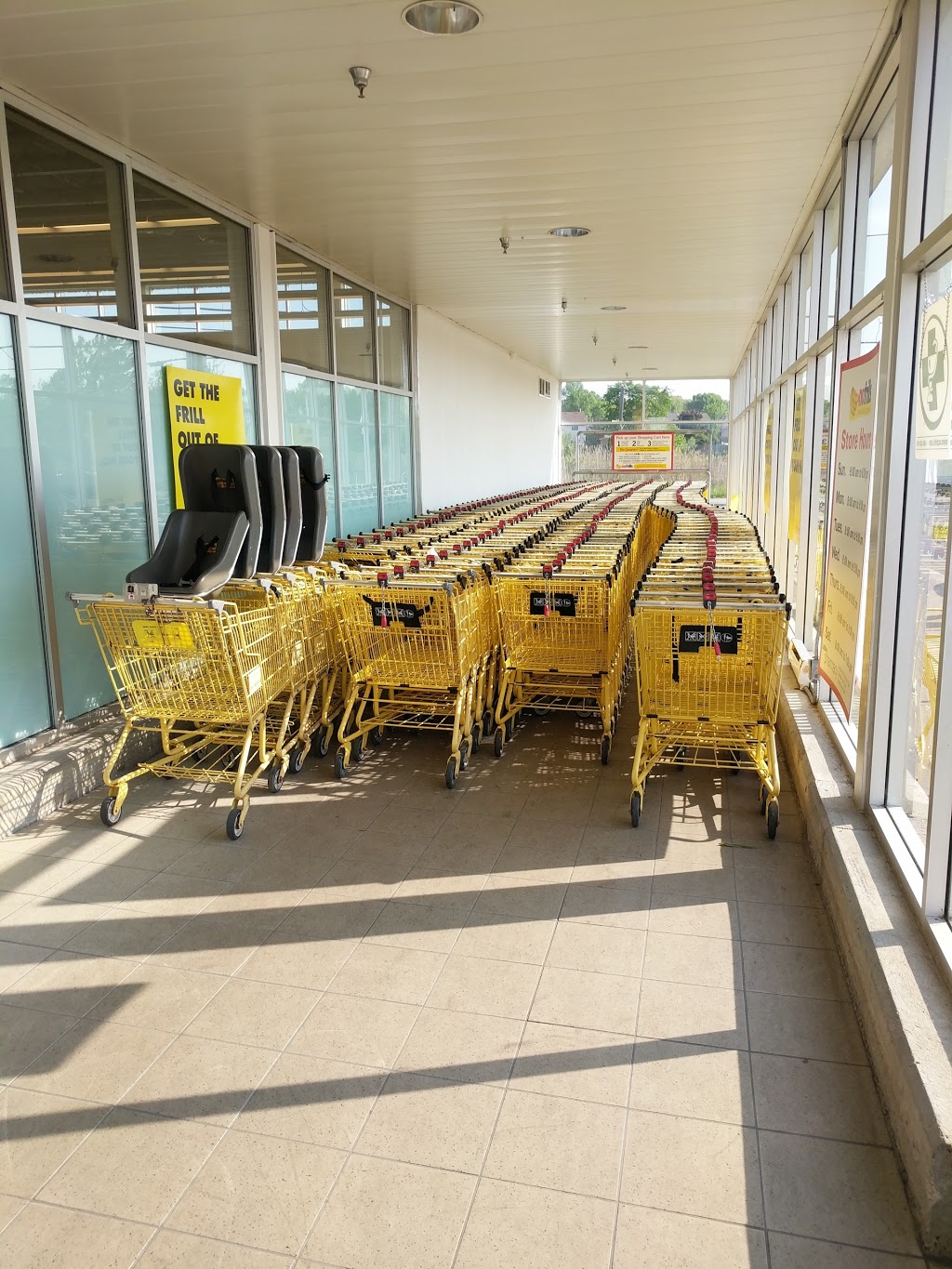 Gord & Kims No Frills | 1030 Coverdale Dr, Kingston, ON K7M 8X7, Canada | Phone: (866) 987-6453