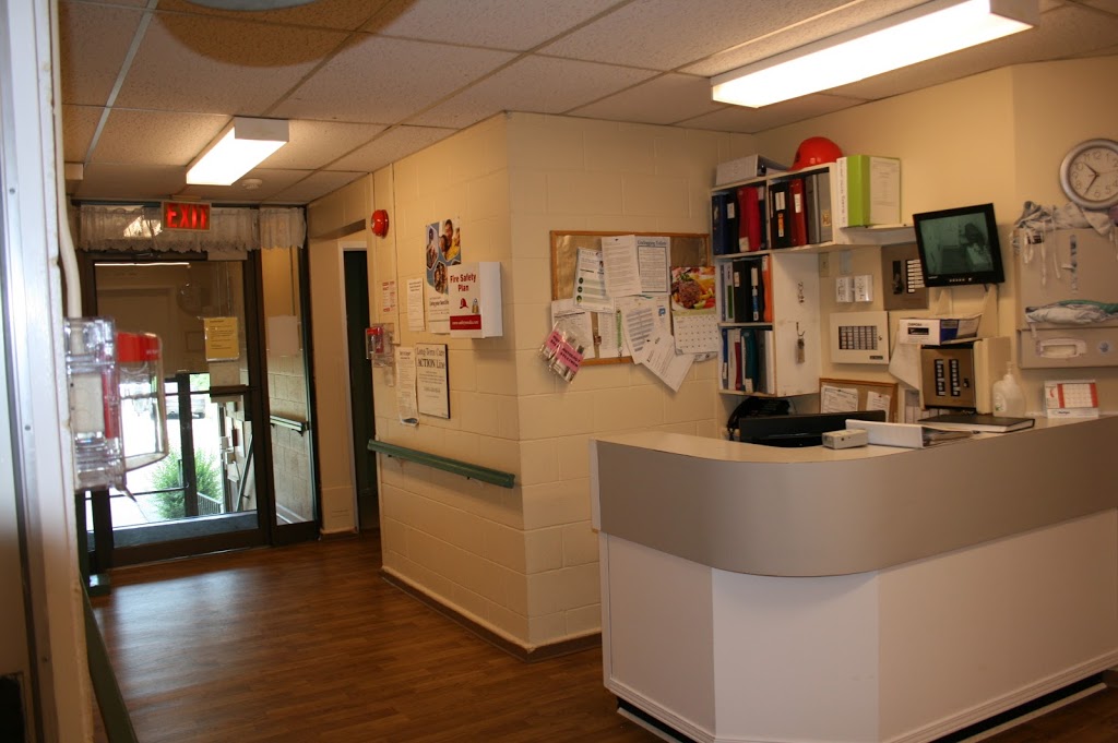 Hamilton Continuing Care | 125 Wentworth St S, Hamilton, ON L8N 2Z1, Canada | Phone: (905) 527-1482